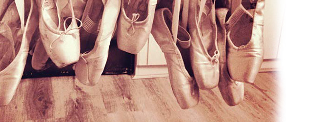 Pointe shoe tips and tricks (handy for newcommers to pointe work)